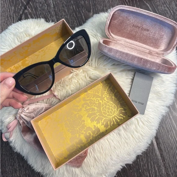 Miu Miu Black Sunglasses with Pink Velvet Accessories - Picture 2 of 5